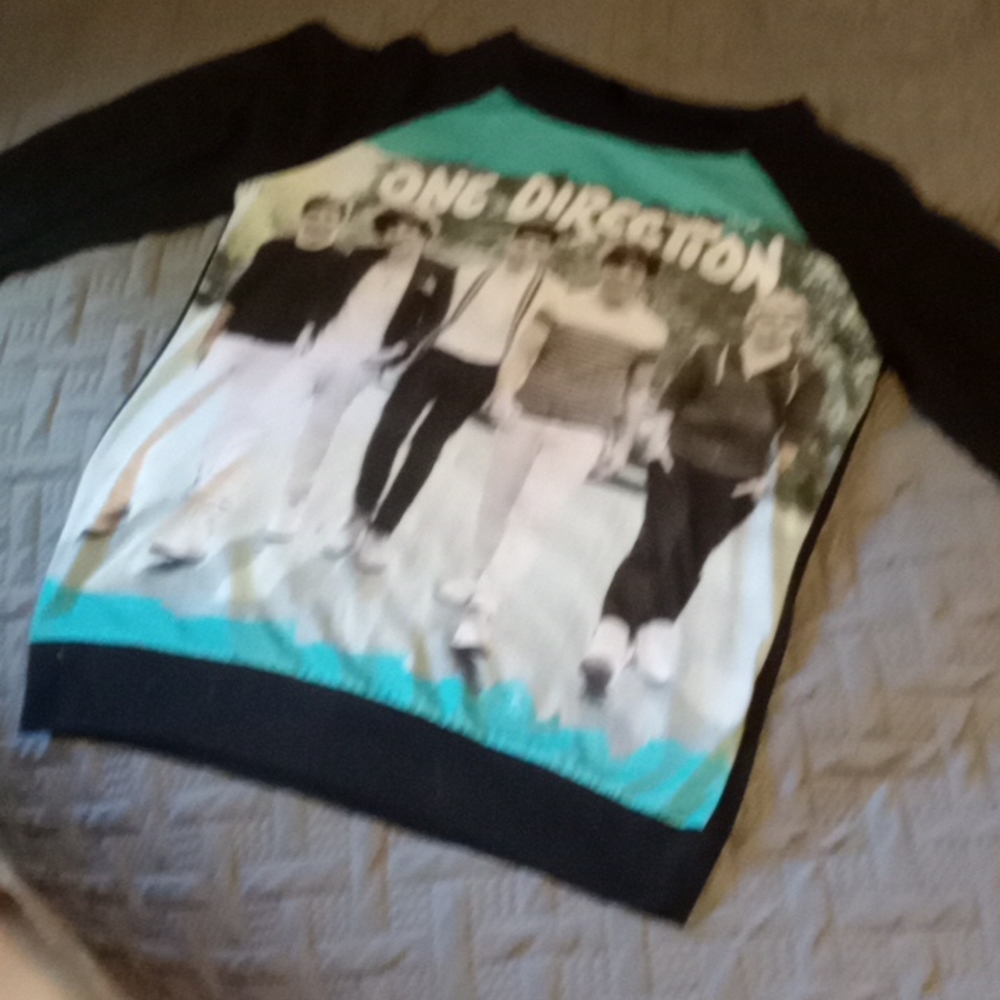 Vintage One Direction long tee